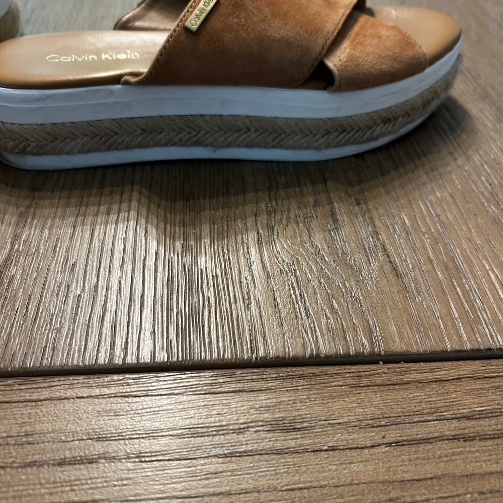 Calvin KleinJupare Platform Espadrille Sandals-Size 6.5 - Picture 5 of 7